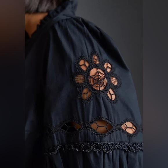 🍁🍂 NWT Anthropologie Cutwork Peasant Blouse Sz M - Picture 6 of 7